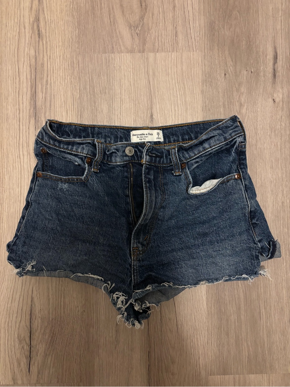 Abercrombie & Fitch Dark Blue Denim High-Rise Mom Shorts Size 26